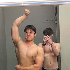 Meet your Posher, Isaac